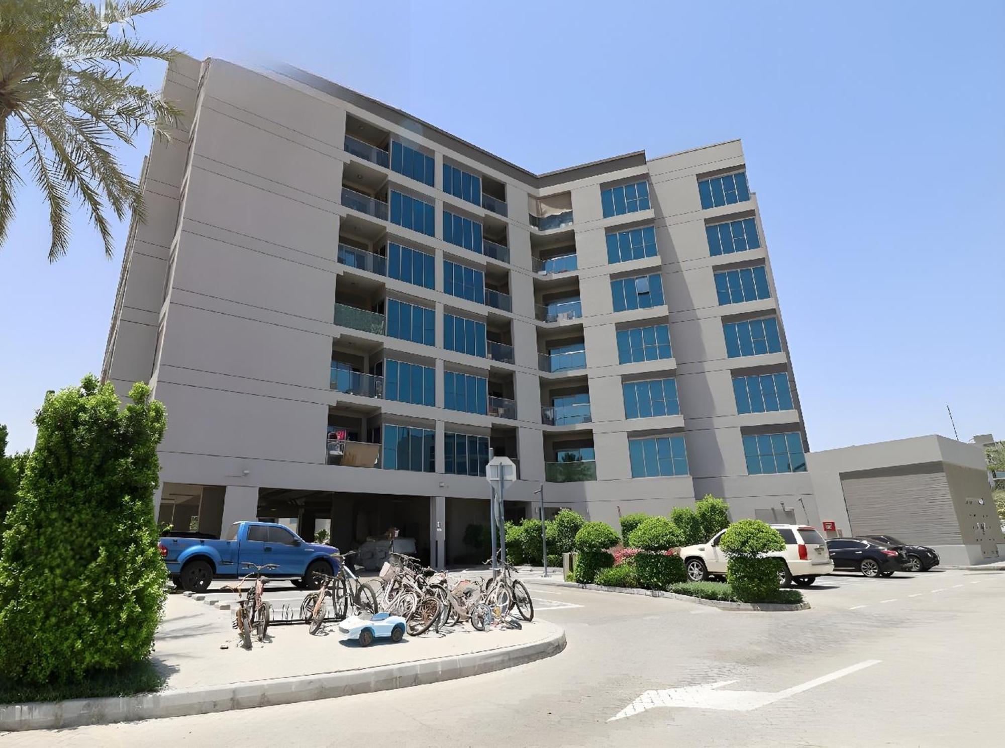 Budget-Friendly 2Bd Near Expo With A Huge Pool Дубай Екстериор снимка